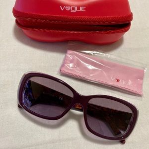 VOGUE Women's Sunglasses